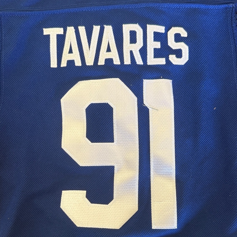NHL Toronto Maple Leafs Youth Blue Jersey - Picture 2 of 2